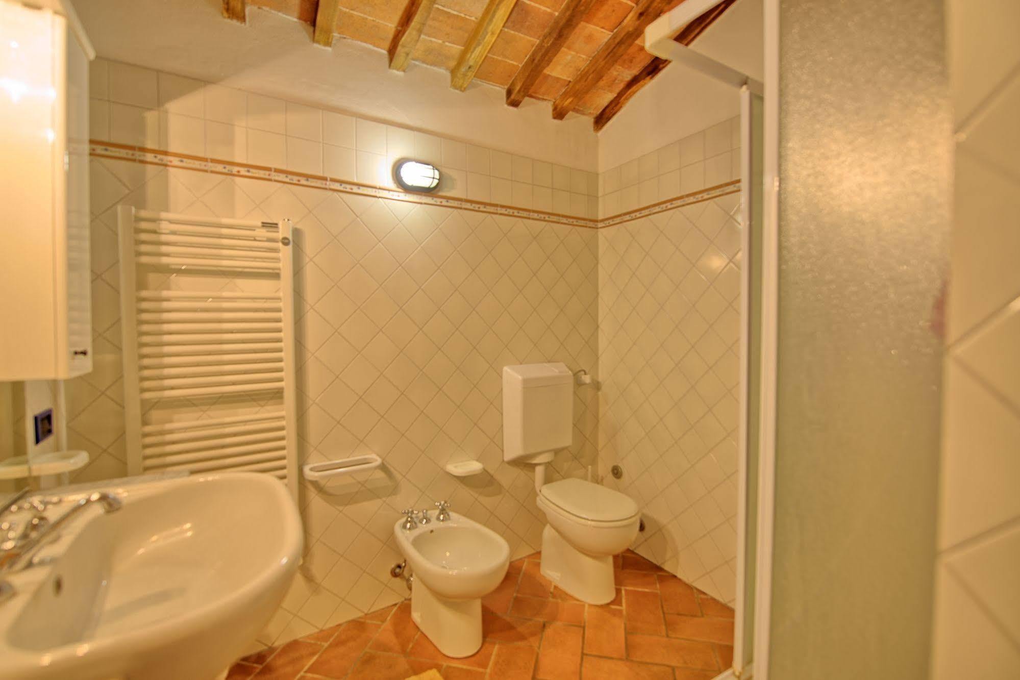 Villa Rachele Casole dʼElsa Εξωτερικό φωτογραφία